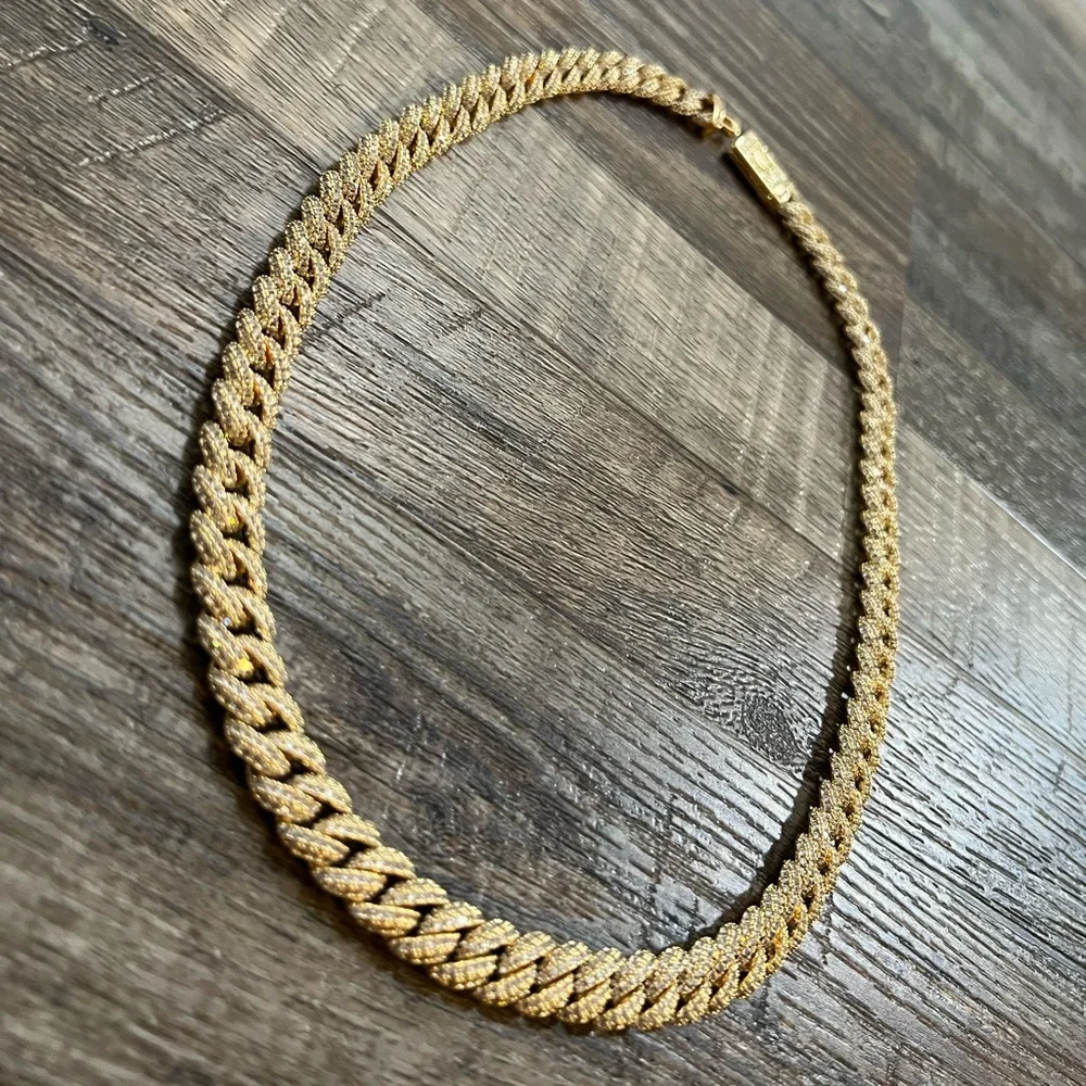 Cuban Link Chain Necklace - Picture 4 of 9